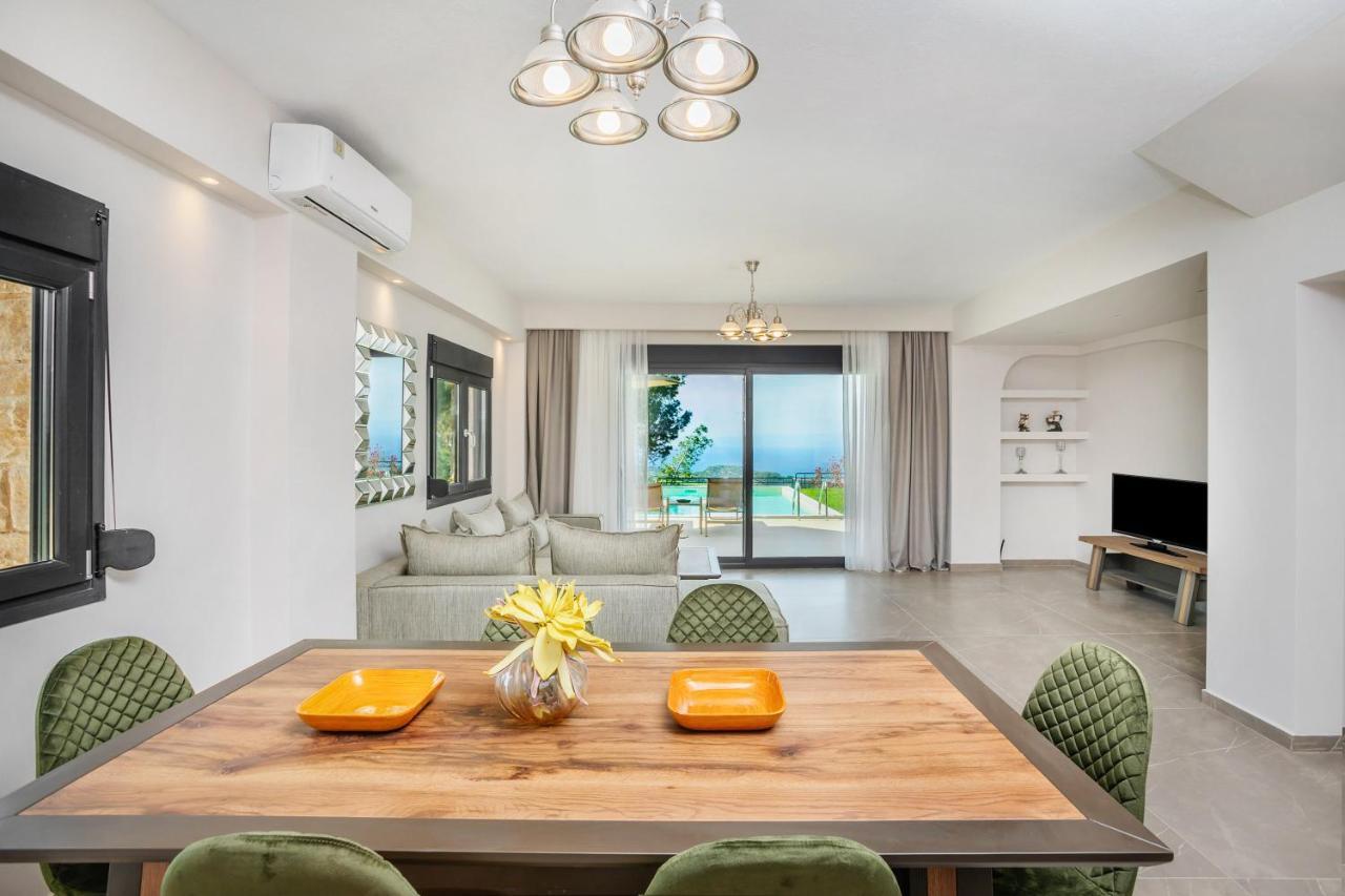 Epta Villas Luxury Redefined Agia Paraskevi  Extérieur photo