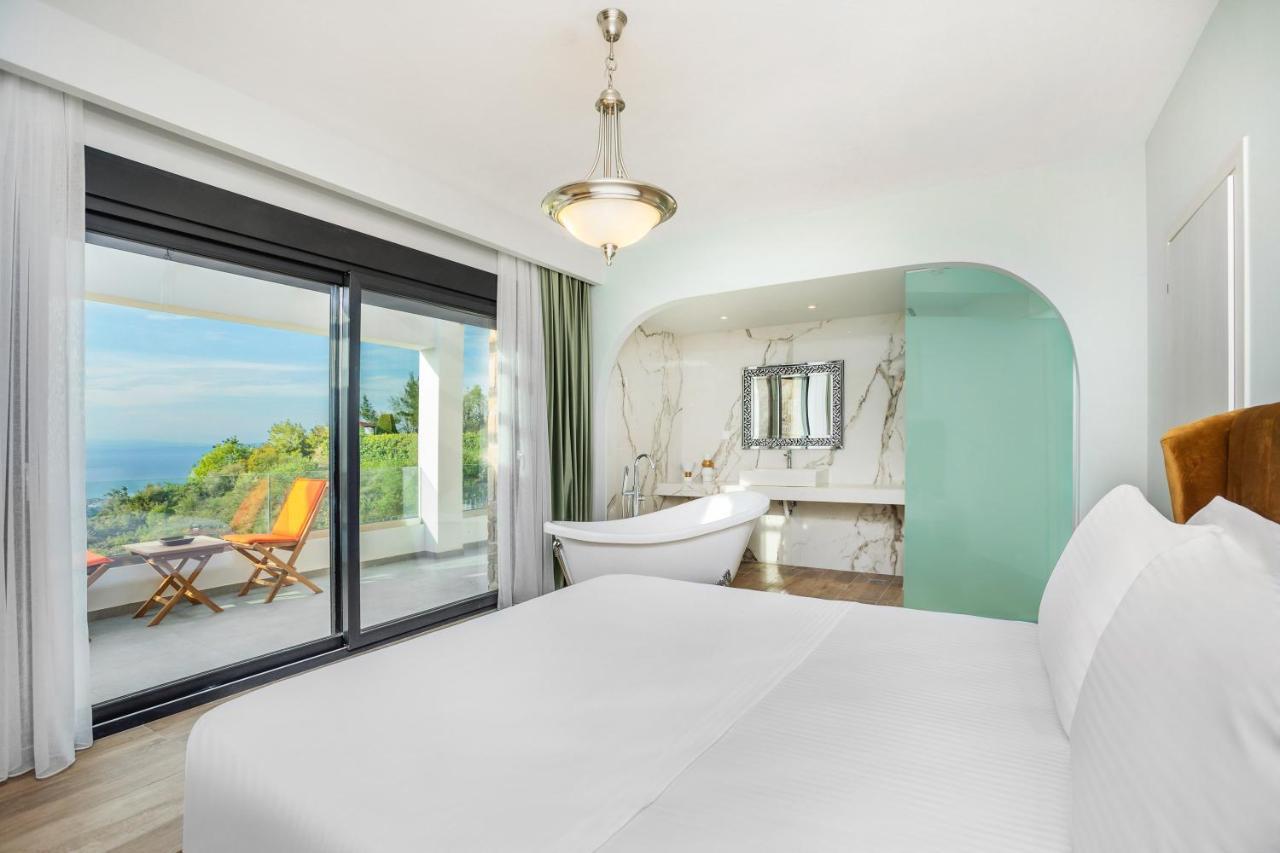 Epta Villas Luxury Redefined Agia Paraskevi  Extérieur photo
