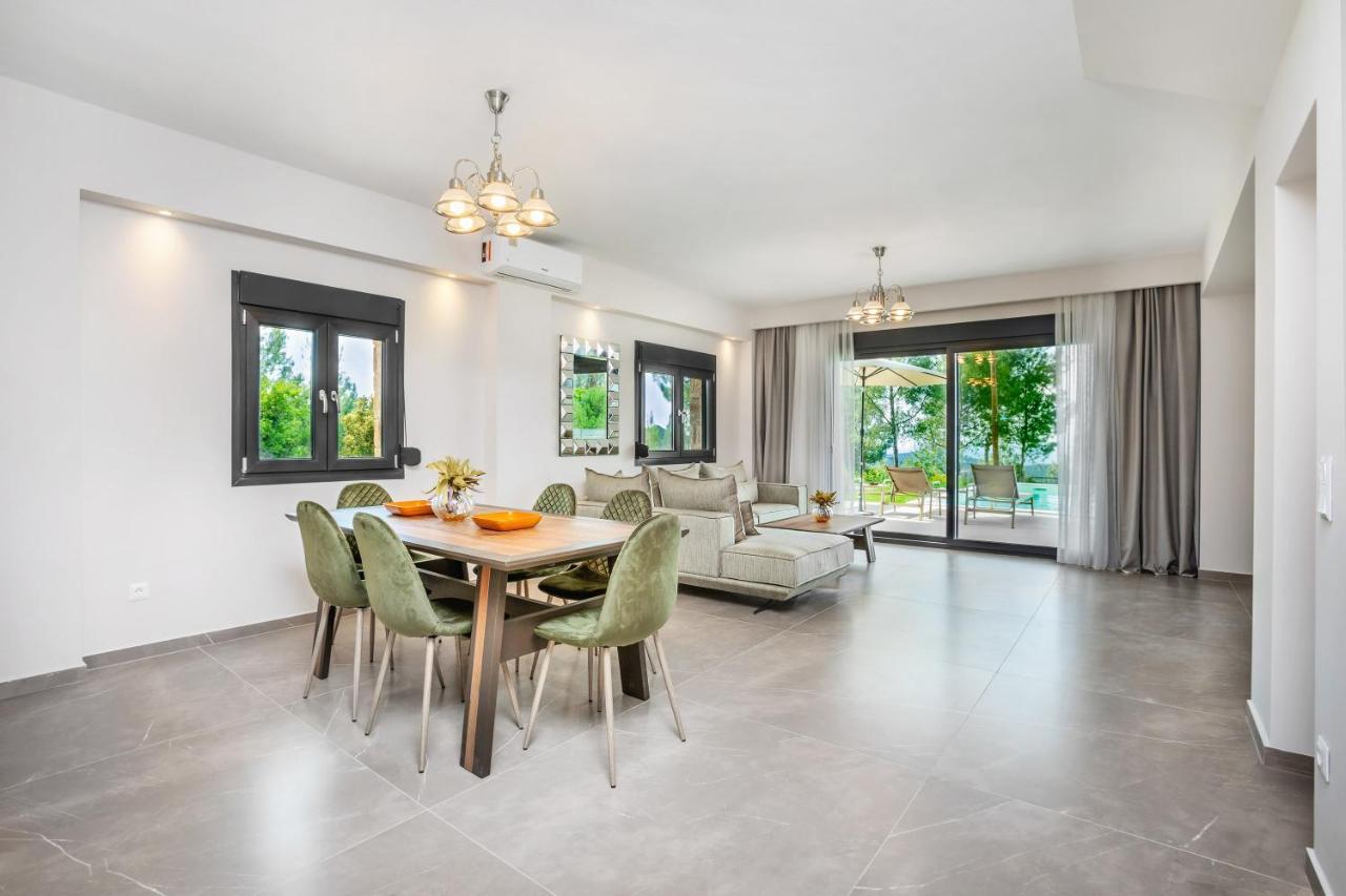 Epta Villas Luxury Redefined Agia Paraskevi  Extérieur photo